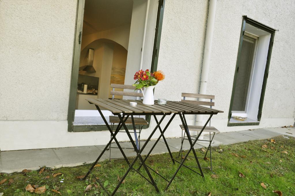 Ferienwohnung Im Univiertel Mit Garten กราซ ภายนอก รูปภาพ